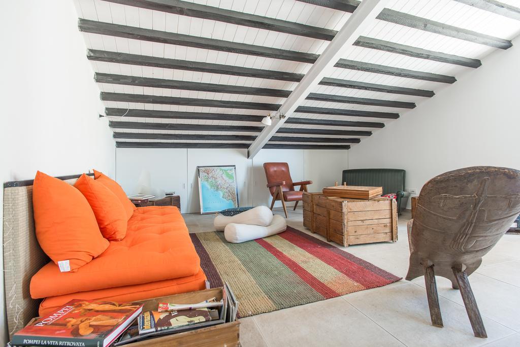 Magma Home - Rooms & Roof เนเปิลส์ ภายนอก รูปภาพ